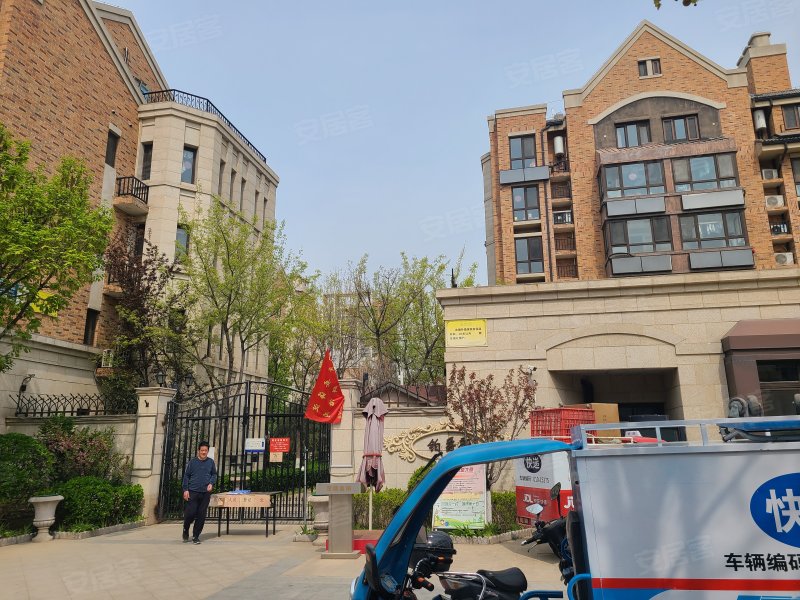 金隅翡丽铂爵郡