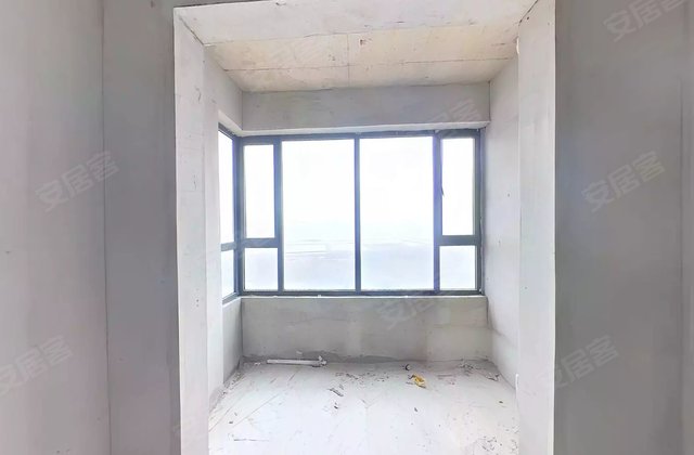 龙福华都3室2厅115㎡37.8万二手房图片