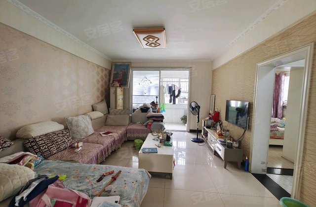 中华晶苑3室2厅128.09㎡69万二手房图片