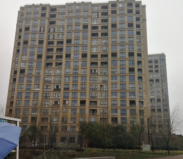 隆和府(公寓住宅)