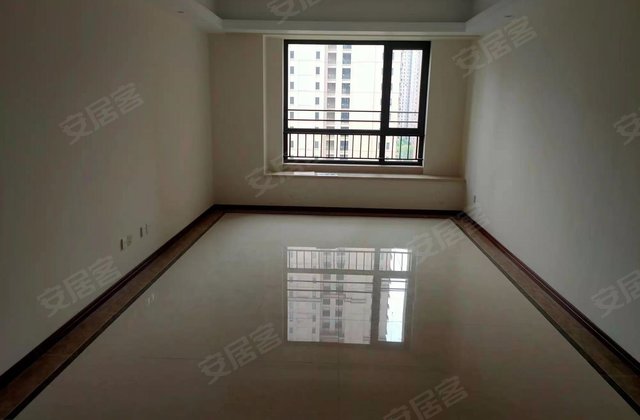 仁恒滨河湾3室2厅125.6㎡198万二手房图片