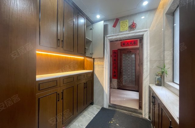 正升华府4室2厅150㎡128万二手房图片