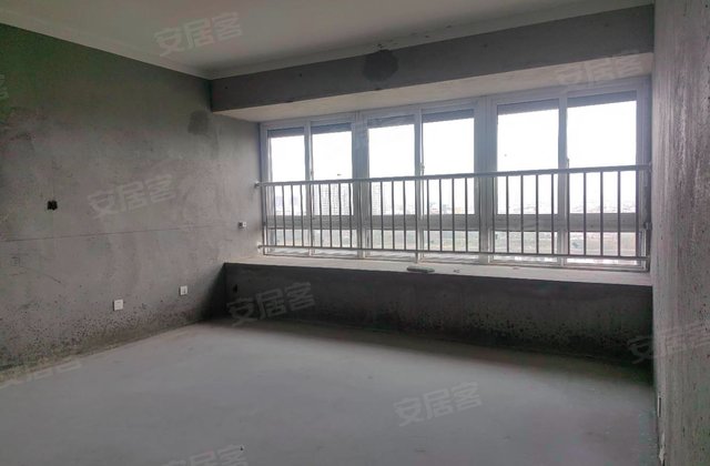 星河湾金地4室2厅148.73㎡110万二手房图片