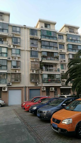 华二小区(闵行) 