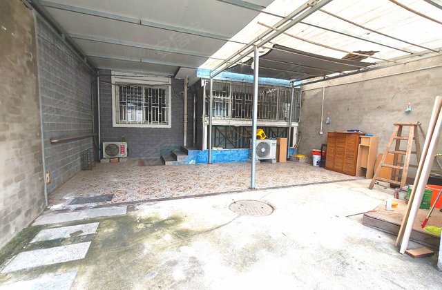 汇泽苑2室2厅100㎡39万二手房图片