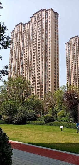 双阳台 创新街小学郑州八中 阳台可以晒太阳的房子,绿都澜湾三期榕园