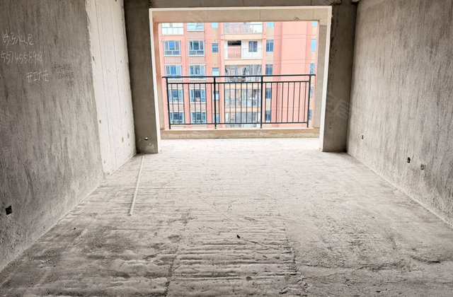 大汉龙城应龙府3室2厅130㎡46.8万二手房图片