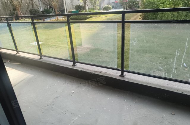 文德湖屿树4室2厅142㎡113万二手房图片