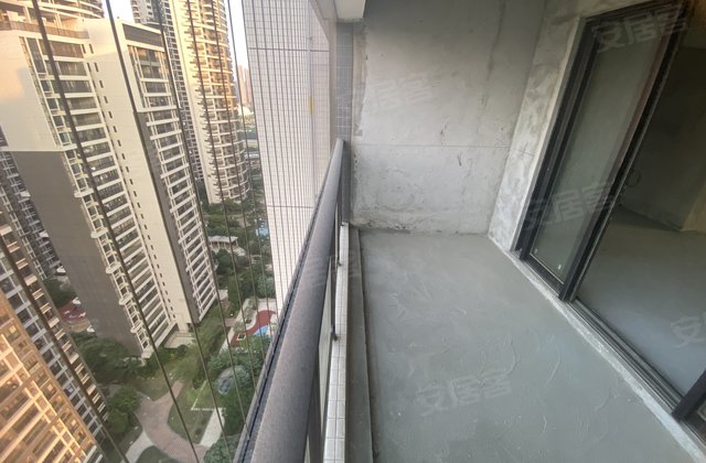 长平海湾一城3室2厅139㎡142万二手房图片