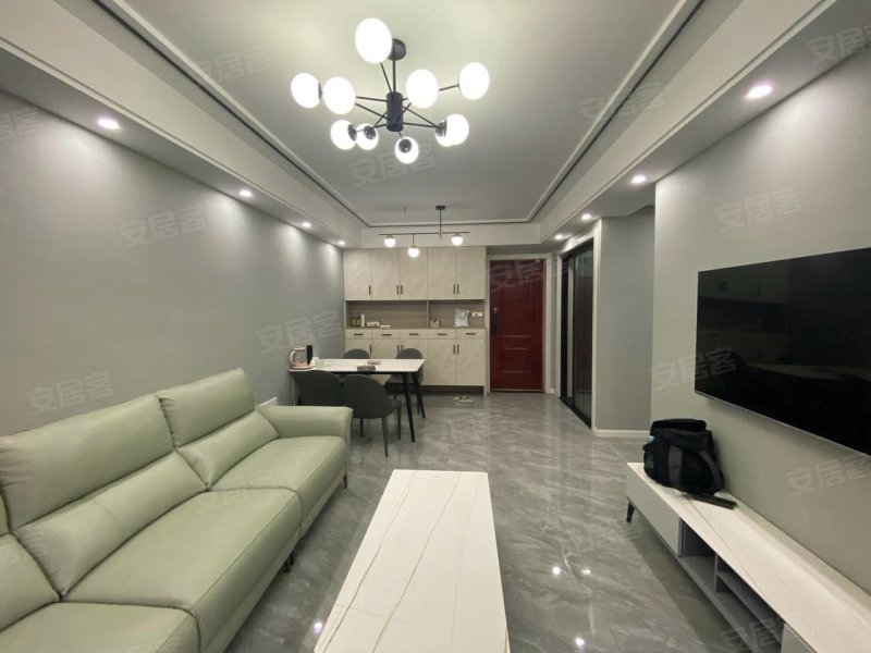 中海碧林湾交通便利商品住宅装修好南北通透