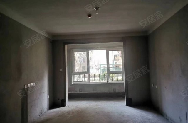 保利海德佳园臻园(E区1-14号楼)3室2厅128.63㎡109.8万二手房图片