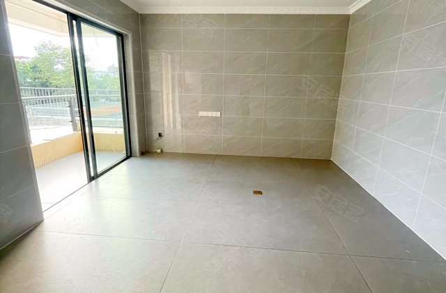 花曼沁园3室2厅96.71㎡107.9万二手房图片