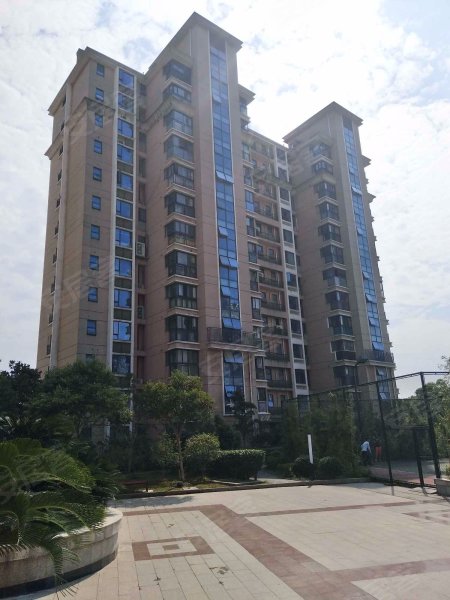 日月光水岸花园(公寓住宅)