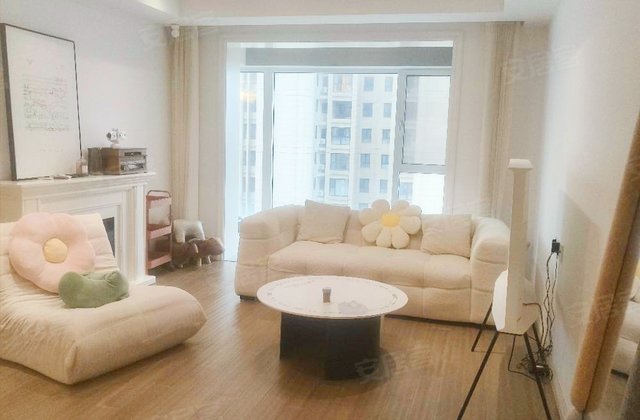 苏州湾天铂3室2厅106.6㎡239万二手房图片