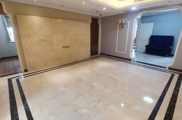 湖滨花城3室2厅117㎡36万二手房图片