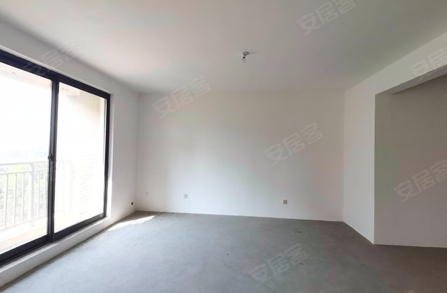 阳光里程3室2厅142.86㎡172万二手房图片