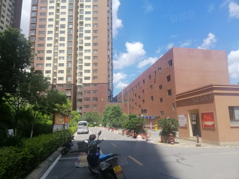 楚雄雍和居(彝海南路)