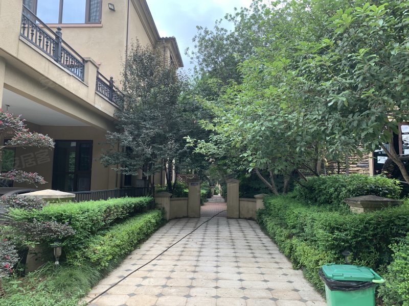 托斯卡纳(别墅)