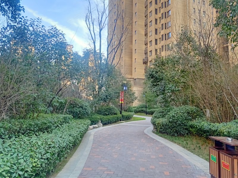 天朗大兴郡蔚蓝君城,劳动北路,近梨园路-西安天朗大兴郡蔚蓝君城二手