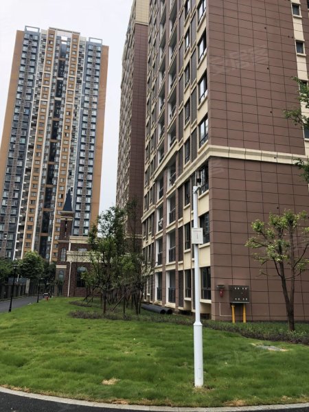 万科城臻园,两河东路319号