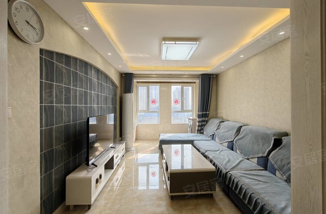 西华公馆好房！房本满二 精装拎包住 南北通透采光好 一中附属