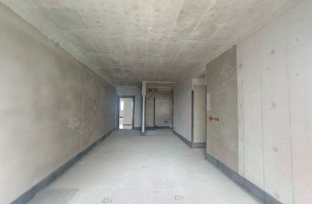 彰泰欢乐颂3室2厅102.8㎡38万二手房图片