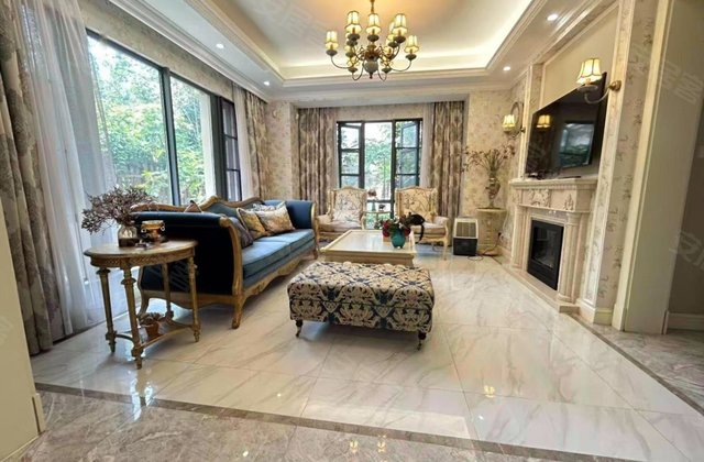 水都南岸4室2厅208.81㎡276万二手房图片