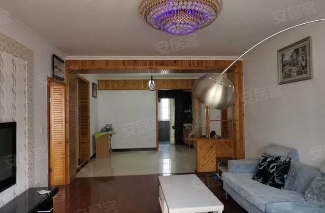 舜帝花园5室3厅199㎡105万二手房图片