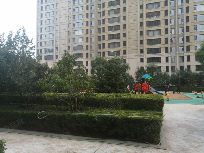 御龙庭(龙城北街)