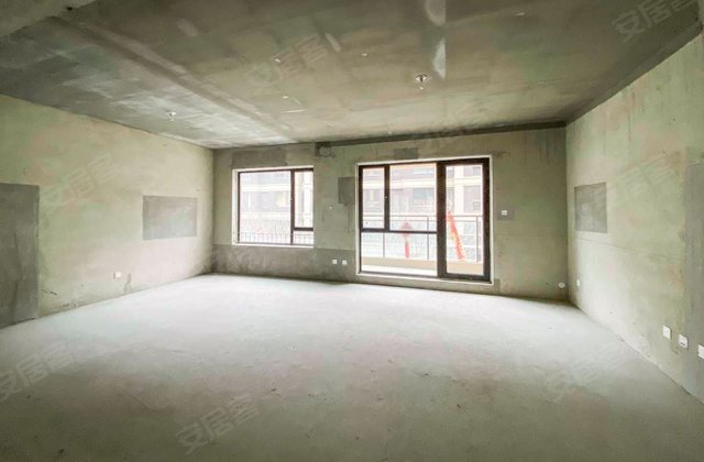 中海万锦公馆(一期)4室2厅141㎡160万二手房图片