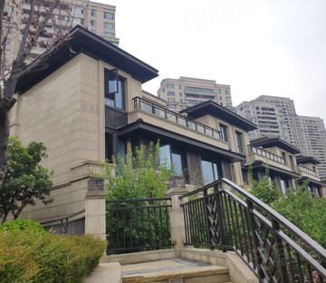 寰宇天下东昇府(别墅)