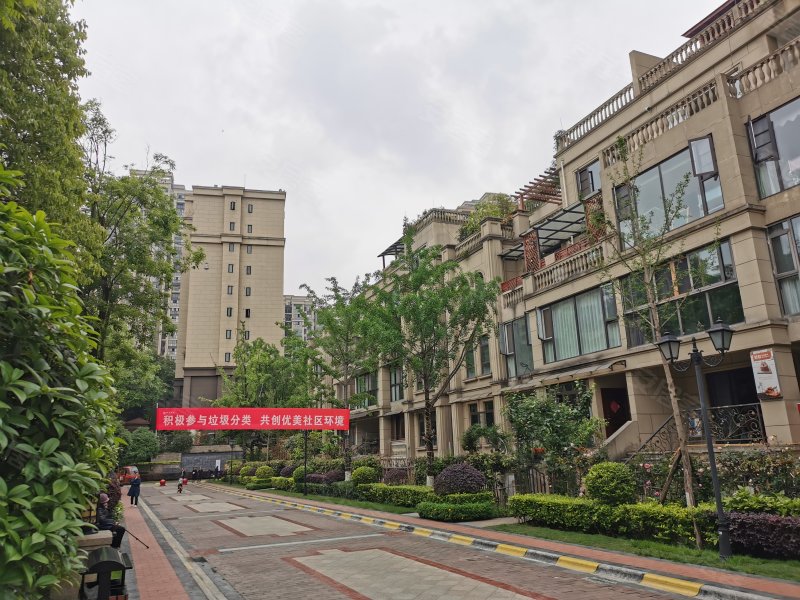 世茂城二期,天鹅西湖南路33号-成都世茂城二期二手房,租房,房价-成都