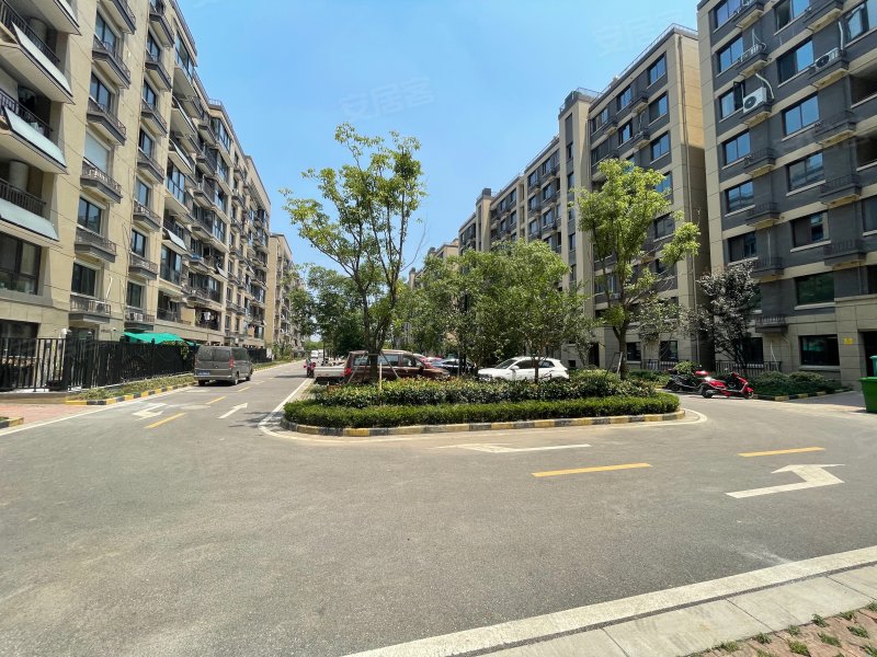 金域蓝湾四区(常熟)