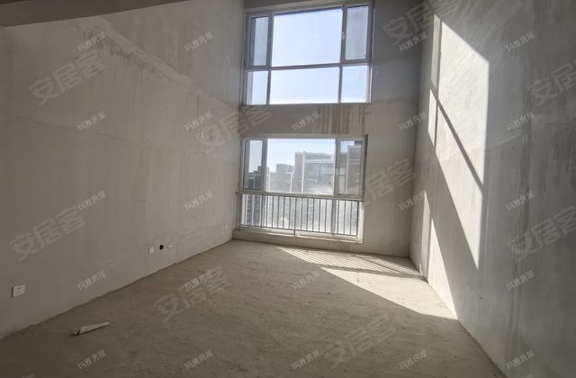 文旅别院小区6室2厅204㎡104万二手房图片