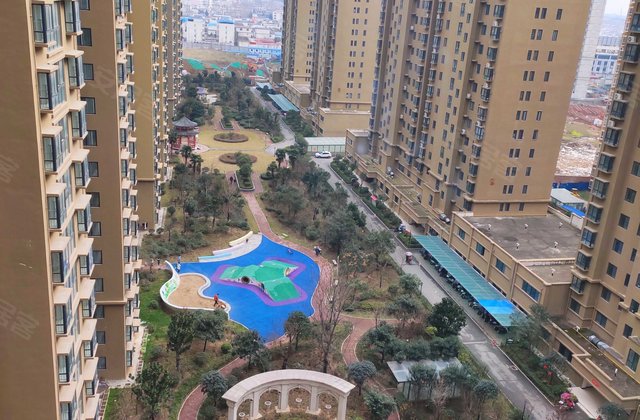 菊城豪庭3室2厅139.9㎡60万二手房图片