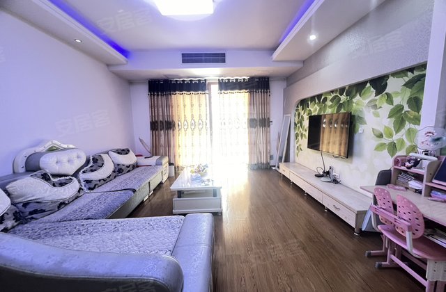 莫愁国际中心3室2厅130㎡48万二手房图片