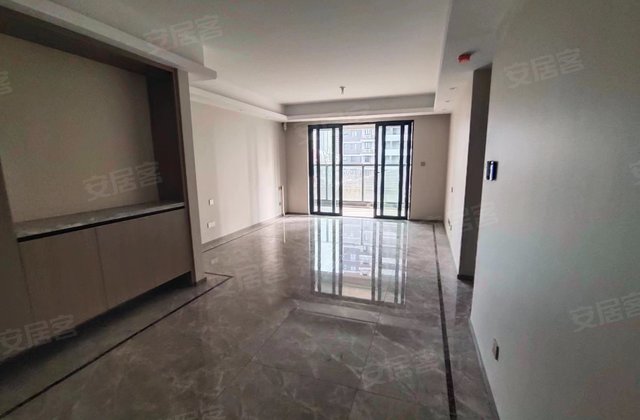 云境雅苑4室2厅143㎡116万二手房图片