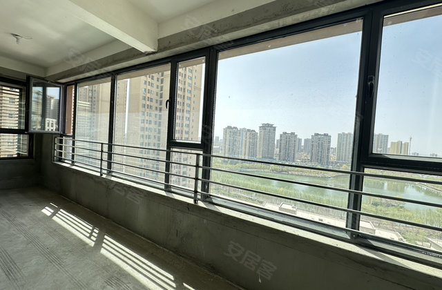 汇嘉中央公馆3室2厅121㎡70万二手房图片