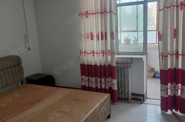 克州矿业小区3室2厅75.74㎡38万二手房图片