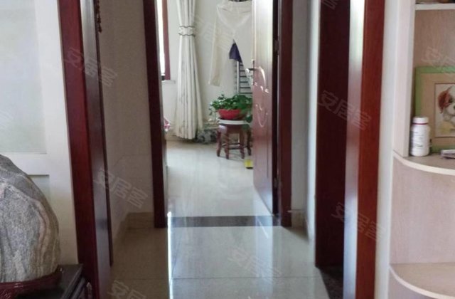清风苑3室2厅122㎡115万二手房图片