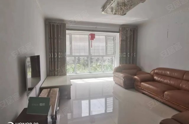 爵士郡2室2厅107㎡50万二手房图片