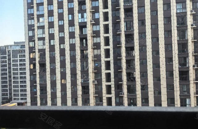 龙域华都二期3室2厅110㎡58万二手房图片