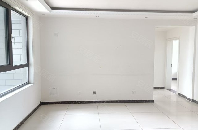 宝地城市广场3室2厅114㎡46万二手房图片