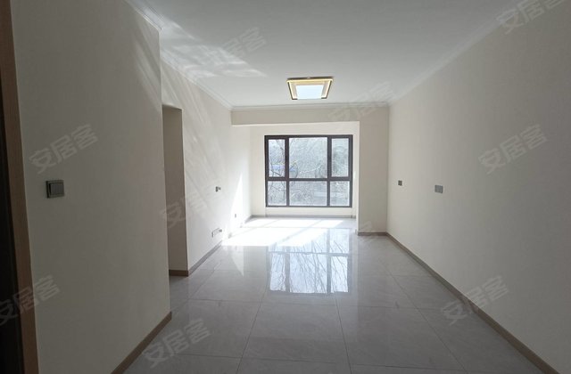 九龙广场(湛河)3室2厅92㎡43万二手房图片