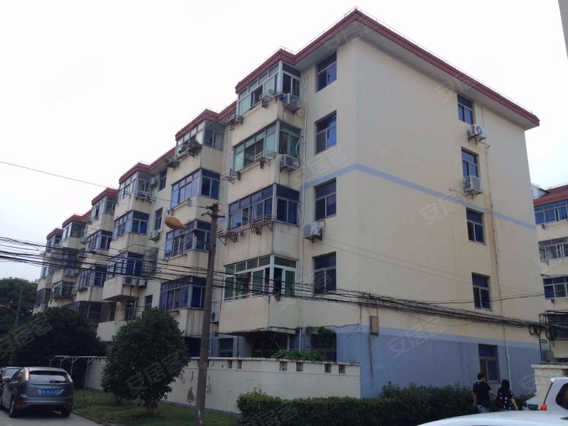 前哨路231弄小区 