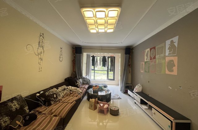 绿地世纪城2室1厅92㎡65万二手房图片