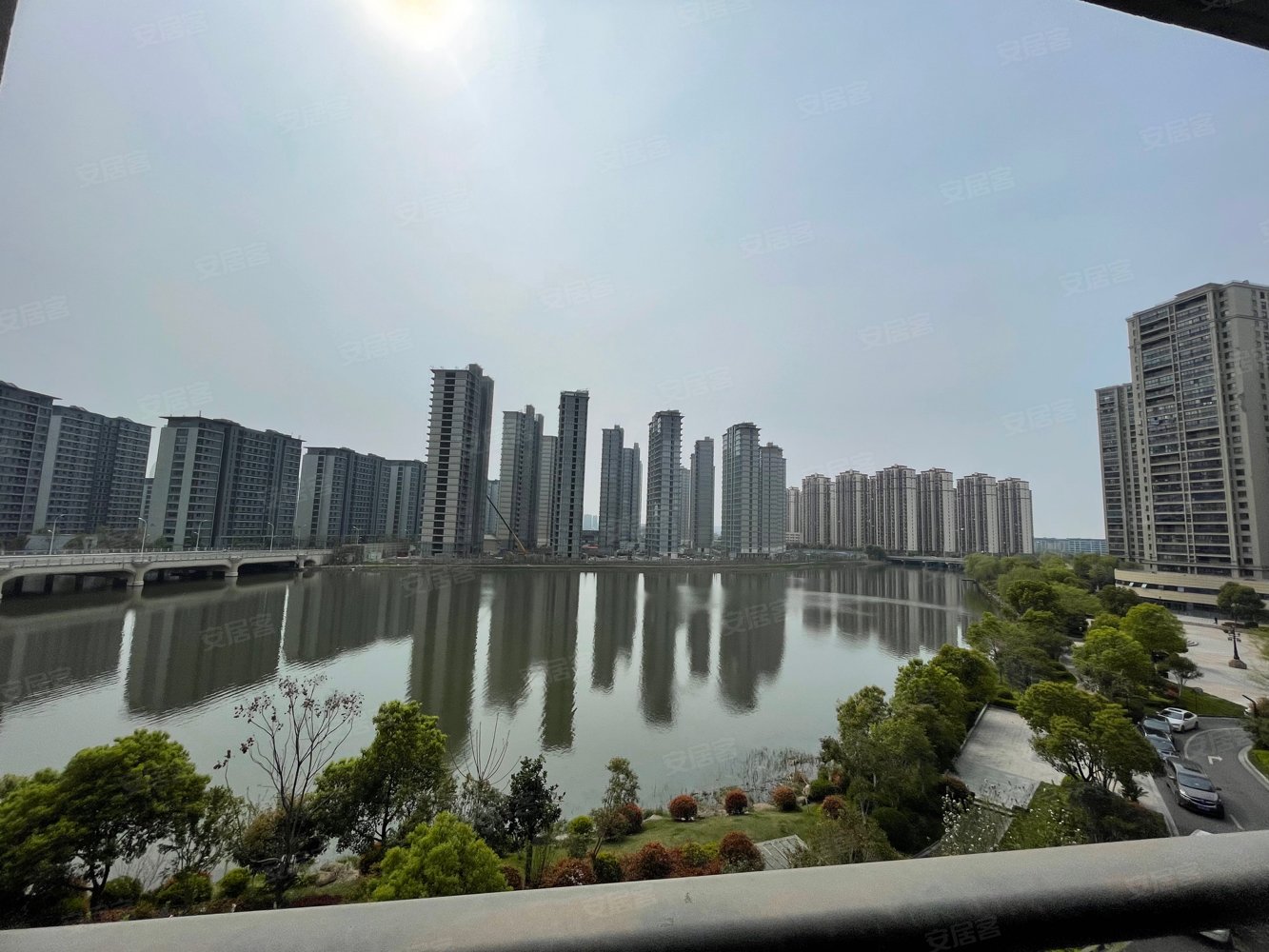 佳源广场房东降价30万包税带车位随时可看