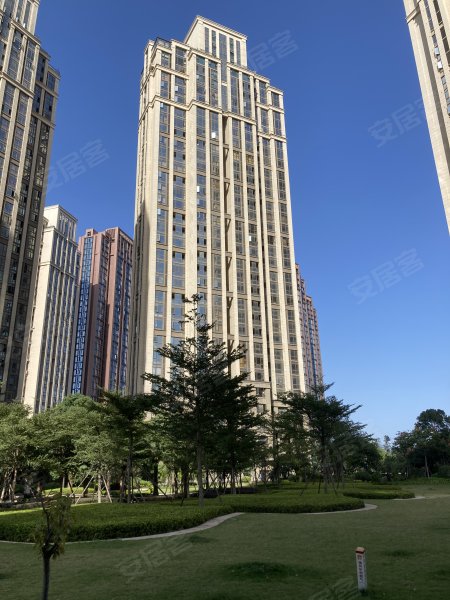 世茂三江理想城