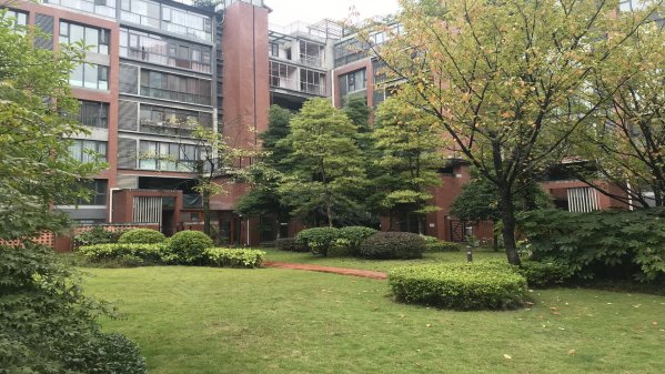 福清二手房 乌当区二手房 新添寨二手房 保利春天大道 