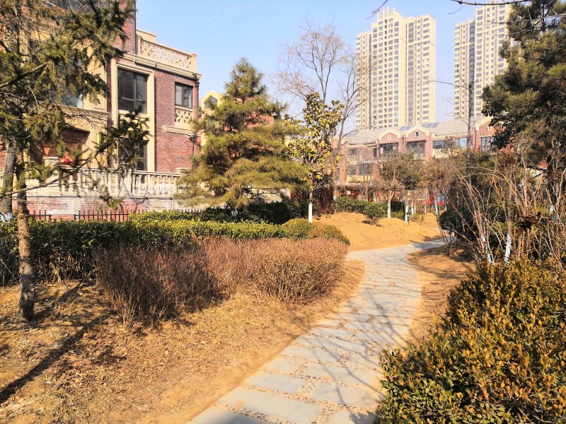 中海大观天下蔷薇溪谷
